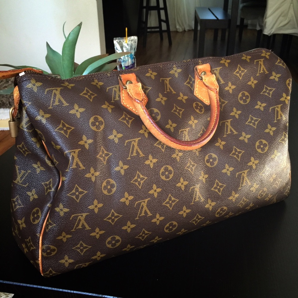 Louis Vuitton Speedy 40